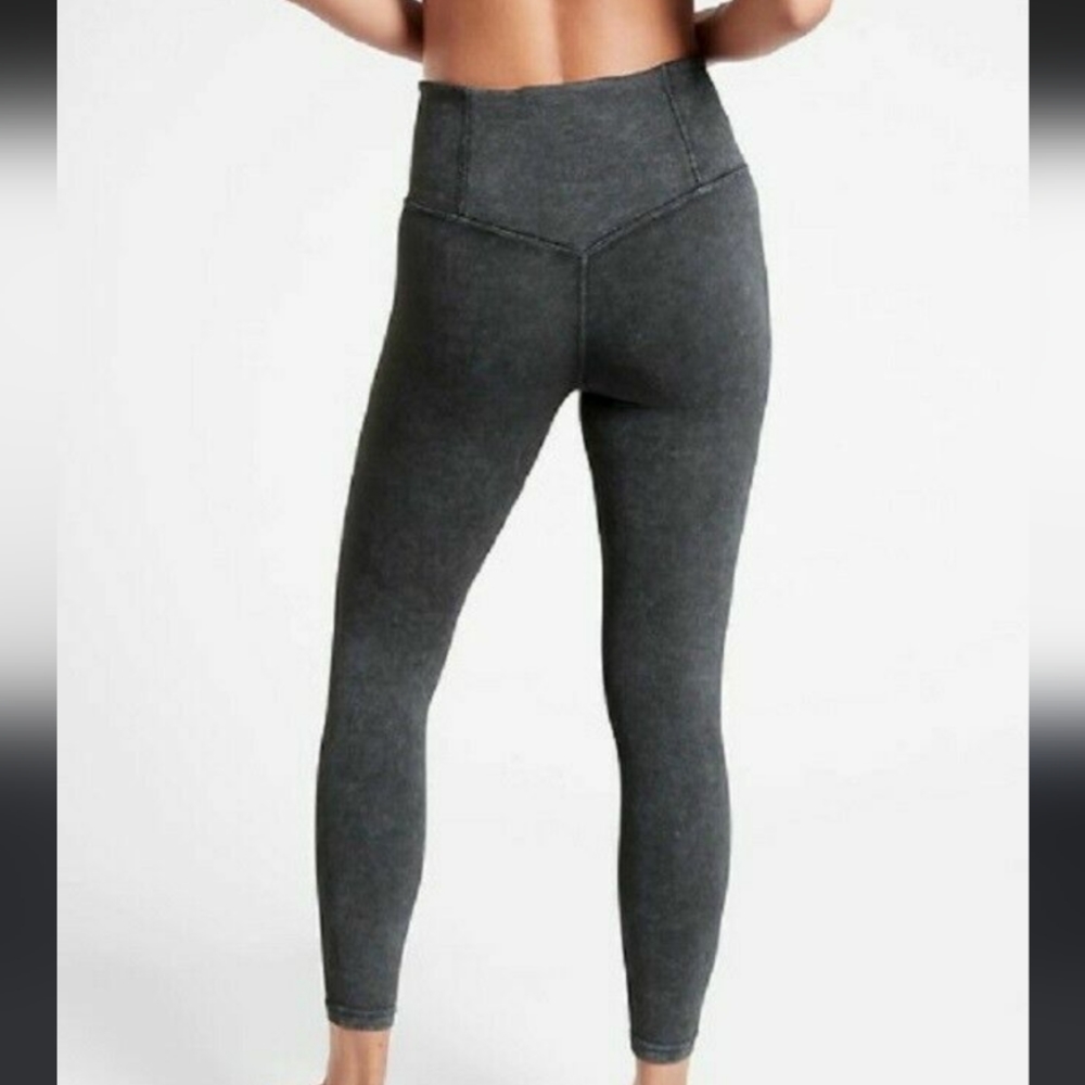 Athleta Elation XL